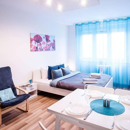 بودابست Peaceful, Cozy And New Apartment With Balcony المظهر الخارجي الصورة